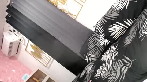 Snapshot of princess_stellaxx chatting on 02.26.25 Estela online show from 02.26.25