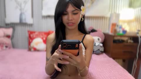 Snapshot of princess_stellaxx chatting on 10.22.25 Estela online show from 10.22.25