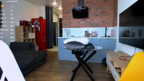 Snapshot of princessaalicc chatting on 02.05.25 princessaalicc online show from 02.05.25