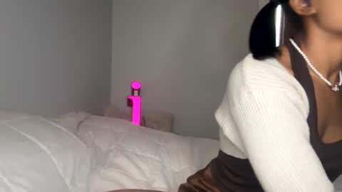 Snapshot of princessaleah chatting on 12.06.24 Princess Aleah online show from 12.06.24