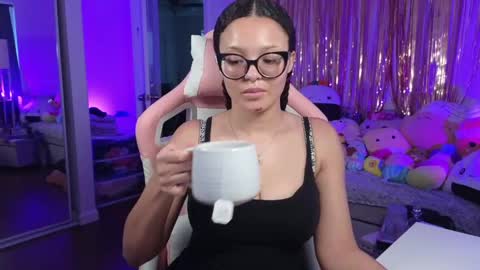 Snapshot of princessamberrrxo chatting on 05.25.26 Amber online show from 05.25.26