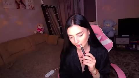 Snapshot of princessamira1 chatting on 09.16.25 princessamira1 online show from 09.16.25