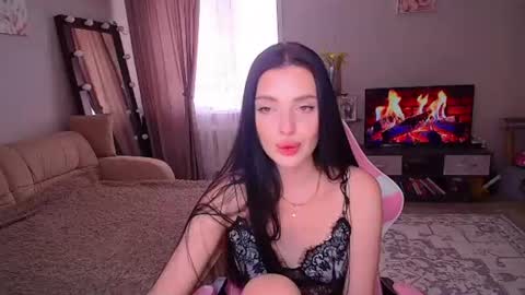 Snapshot of princessamira1 chatting on 07.10.26 princessamira1 online show from 07.10.26