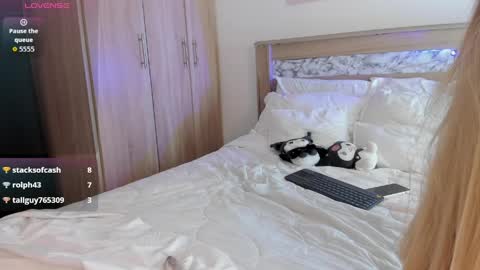 princessammy1 online show from 04.28.26