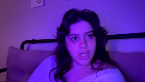 Snapshot of princesslaylaa chatting on 02.08.25 princessviccxo online show from 02.08.25