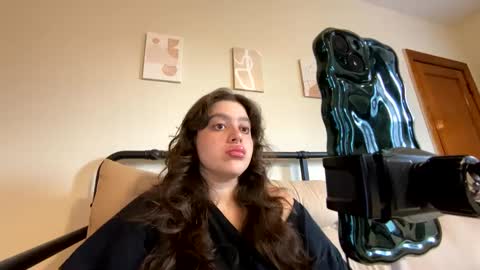 Snapshot of princesslaylaa chatting on 10.01.25 princessviccxo online show from 10.01.25