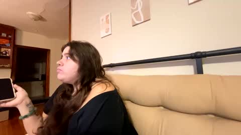 princessviccxo online show from 10.24.25