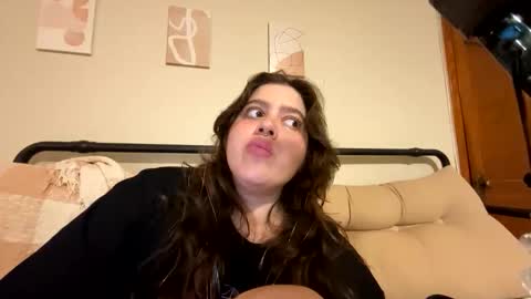 princessviccxo online show from 10.29.25