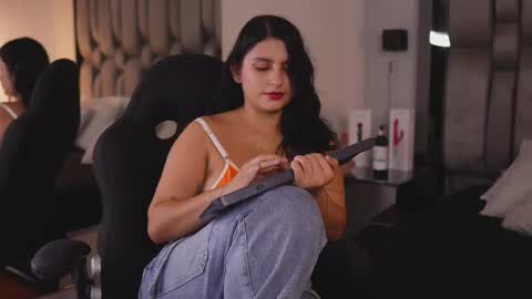 Snapshot of princessluu chatting on 02.12.26 Lu online show from 02.12.26