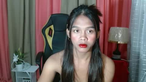 Snapshot of princessrynn chatting on 09.24.25 princessrynn online show from 09.24.25