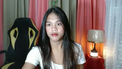 Snapshot of princessrynn chatting on 09.29.25 princessrynn online show from 09.29.25