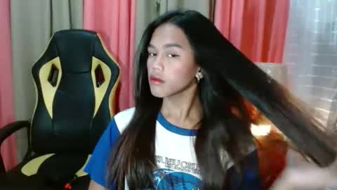 Snapshot of princessrynn chatting on 10.02.25 princessrynn online show from 10.02.25