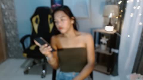 Snapshot of princessrynn chatting on 12.03.25 princessrynn online show from 12.03.25