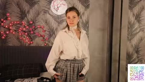Snapshot of princessshina chatting on 05.11.26 Hina online show from 05.11.26
