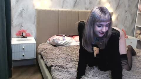 18 y.o online show from 12.23.24