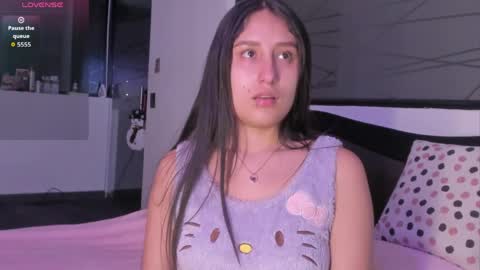 Snapshot of princesstina06 chatting on 05.28.26 Valentina online show from 05.28.26