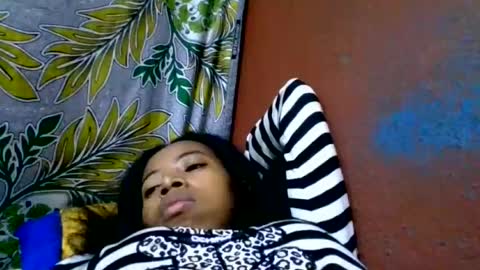 Snapshot of prisca880319 chatting on 06.18.26 prisca880319 online show from 06.18.26
