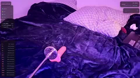 Snapshot of priscilliathesissy chatting on 04.19.26 priscilliathesissy online show from 04.19.26