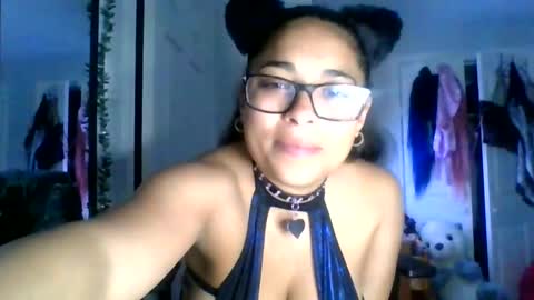 prissyymissyy online show from 10.28.25