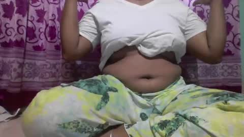 Snapshot of priyonti34 chatting on 10.07.25 Priyonti ganguli online show from 10.07.25