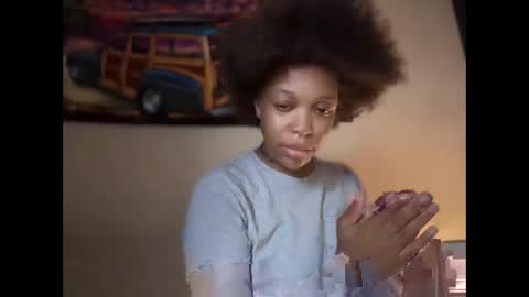 Snapshot of productivepussy chatting on 12.18.25 ProductivePorn online show from 12.18.25