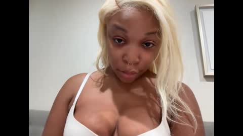 Snapshot of productivepussy chatting on 03.20.26 ProductivePorn online show from 03.20.26