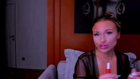 Snapshot of project_barbara chatting on 02.23.25 Barbara online show from 02.23.25