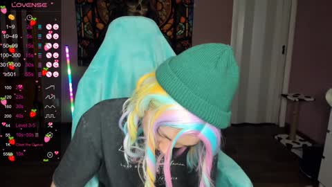 Snapshot of project_hisoka44 chatting on 12.15.24 Di online show from 12.15.24