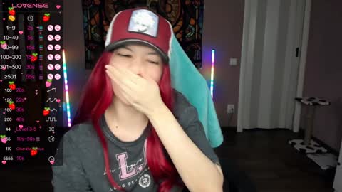 Snapshot of project_hisoka44 chatting on 01.01.25 Di online show from 01.01.25