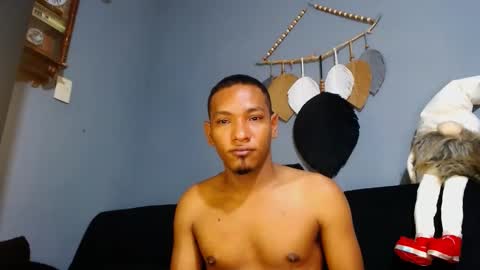 Snapshot of prometo23cm chatting on 12.06.24 Grande y Gruesa online show from 12.06.24