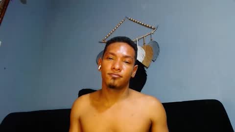 Snapshot of prometo23cm chatting on 01.23.25 Grande y Gruesa online show from 01.23.25