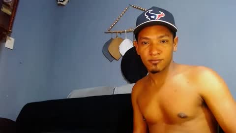 Snapshot of prometo23cm chatting on 02.04.25 Grande y Gruesa online show from 02.04.25