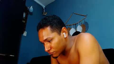 Snapshot of prometo23cm chatting on 02.10.25 Grande y Gruesa online show from 02.10.25