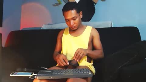 Snapshot of prometo23cm chatting on 05.31.26 Grande y Gruesa online show from 05.31.26