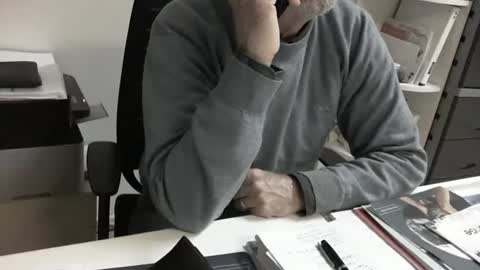 Snapshot of proplan chatting on 04.08.26 mature hairy guy online show from 04.08.26