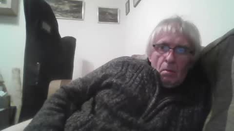 Snapshot of proudwelshman chatting on 02.10.25 proudwelshman online show from 02.10.25