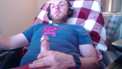 Snapshot of proutlesex chatting on 10.25.25 DesertRat online show from 10.25.25