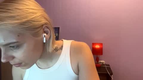 Scarlet online show from 01.16.26