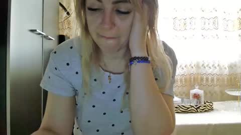 Snapshot of pryncess_sweety chatting on 04.20.26 Pryncess sweety online show from 04.20.26