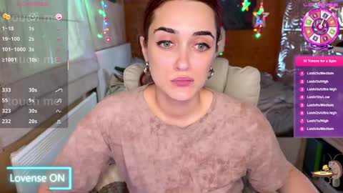 Queen of Pain online show from 02.14.25