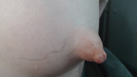 Snapshot of psychegirl chatting on 12.31.24 psychegirl online show from 12.31.24