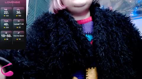 Snapshot of psychobitch69 chatting on 02.28.25 OlivePsy online show from 02.28.25