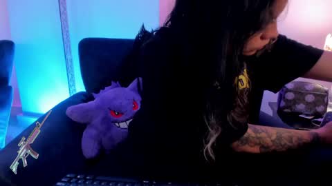 Snapshot of psychodoll_11 chatting on 05.13.26 psycodoll online show from 05.13.26