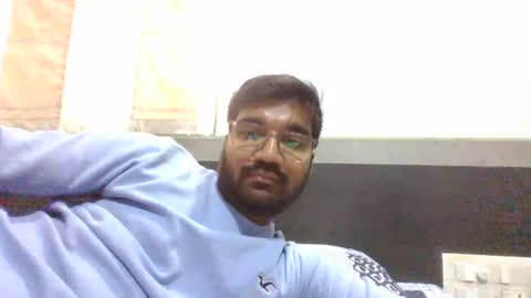 Snapshot of ptl1711 chatting on 12.23.24 ptl1711 online show from 12.23.24