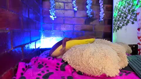 Emma Rico   model indep online show from 01.17.25