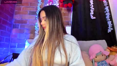 Emma Rico   model indep online show from 09.15.25