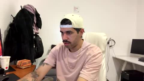 Snapshot of puch16 chatting on 07.18.26 Diego online show from 07.18.26