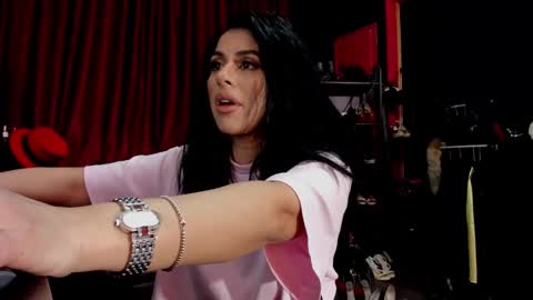 MissPuffyLove online show from 02.03.25