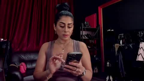 MissPuffyLove online show from 09.13.25