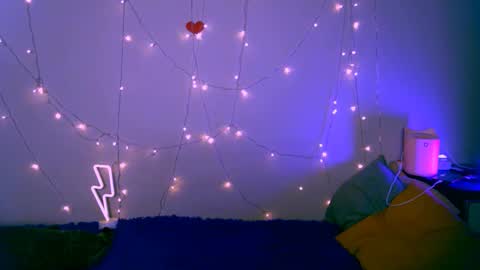 EsteticHouse online show from 02.12.25